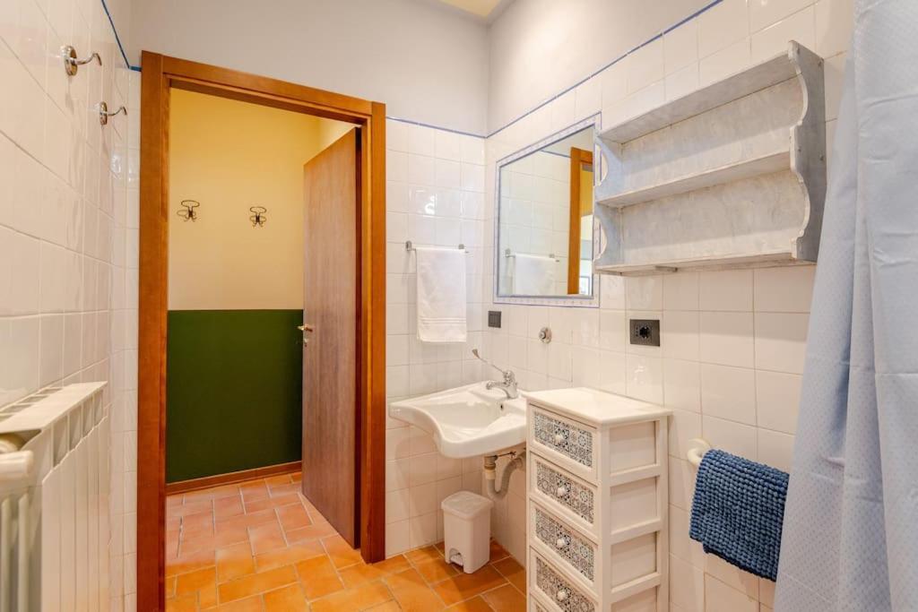 Apartment La Torre Dell'oliveto