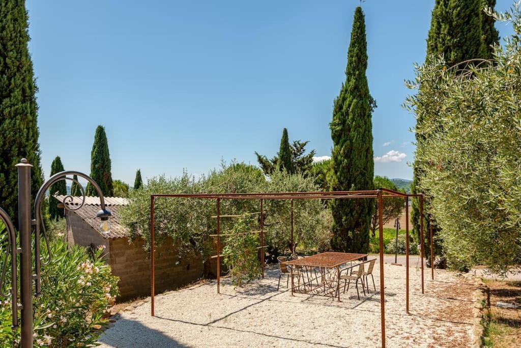 Apartment La Torre Dell'oliveto *