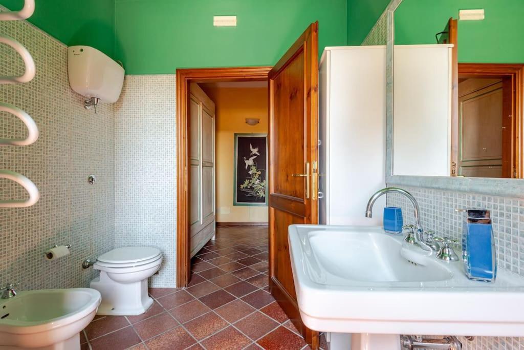 La Torre Dell'oliveto Apartment