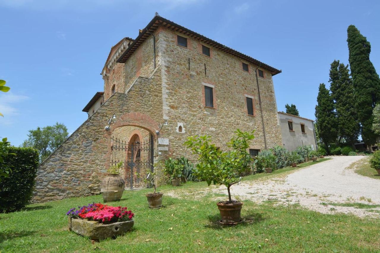 La Torre Dell'oliveto Apartment *